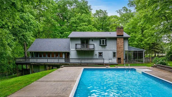 $600,000 | 124 Oak Lane, Mars, PA 16046