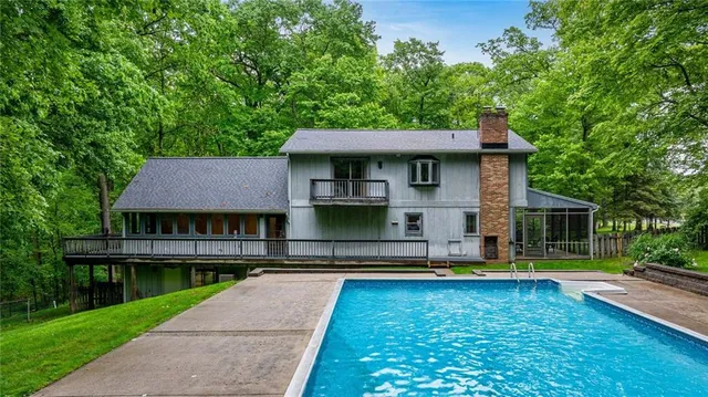 $715,000 | 124 Oak Lane, Mars, PA 16046