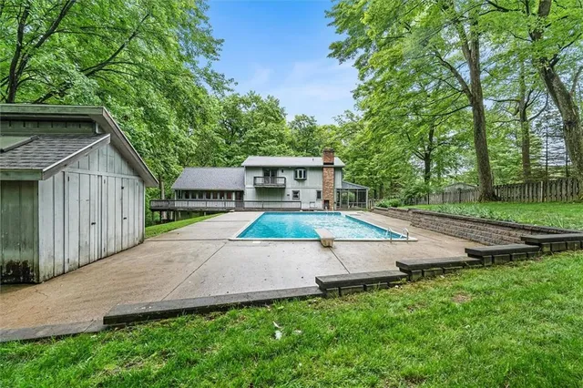 $715,000 | 124 Oak Lane, Mars, PA 16046