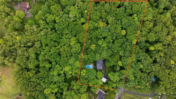 $600,000 | 124 Oak Lane, Mars, PA 16046