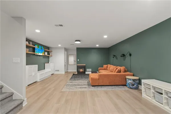 $425,000 | 23513 East 11th Street South, Independence, MO 64056