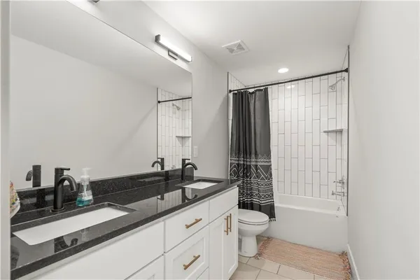 $425,000 | 23513 East 11th Street South, Independence, MO 64056