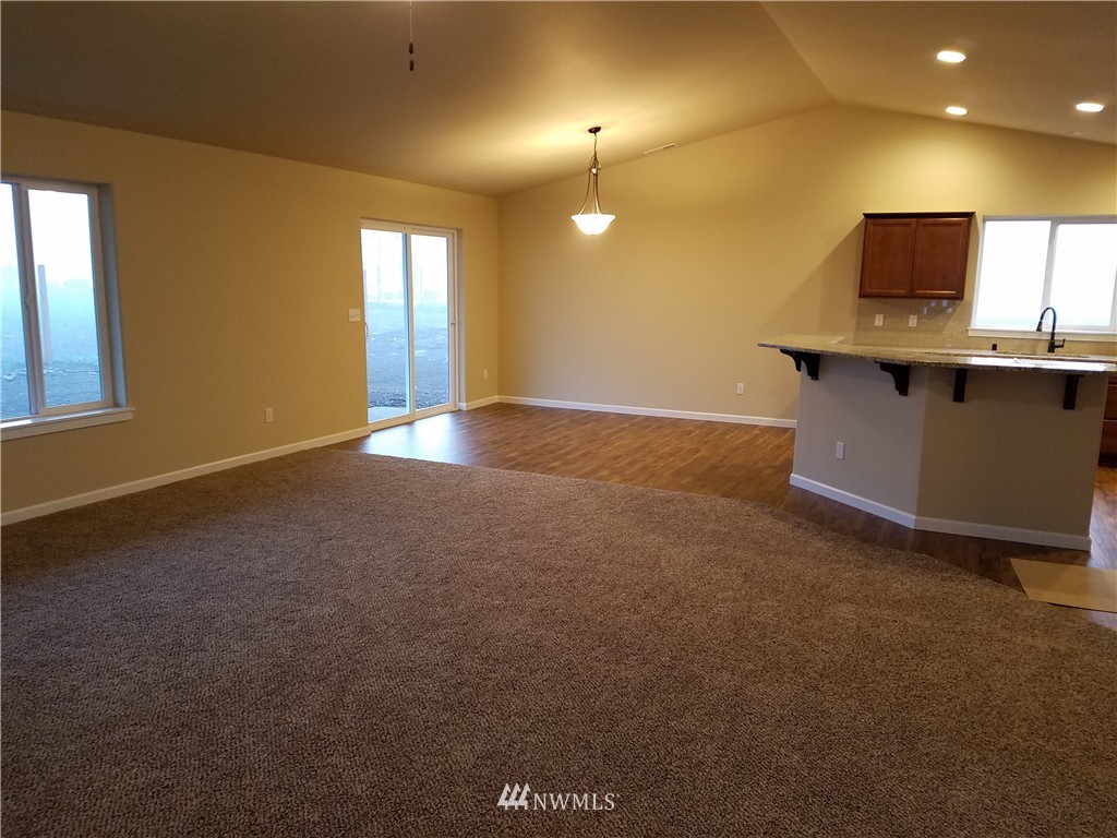 9247 180th Lane Southwest Rochester, WA 98579 - Photo 11 of 19
