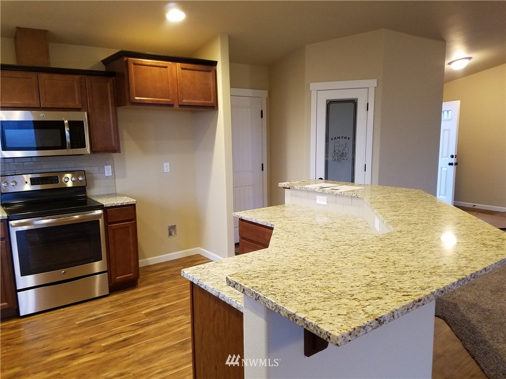 9247 180th Lane Southwest Rochester, WA 98579 - Photo 16 of 19