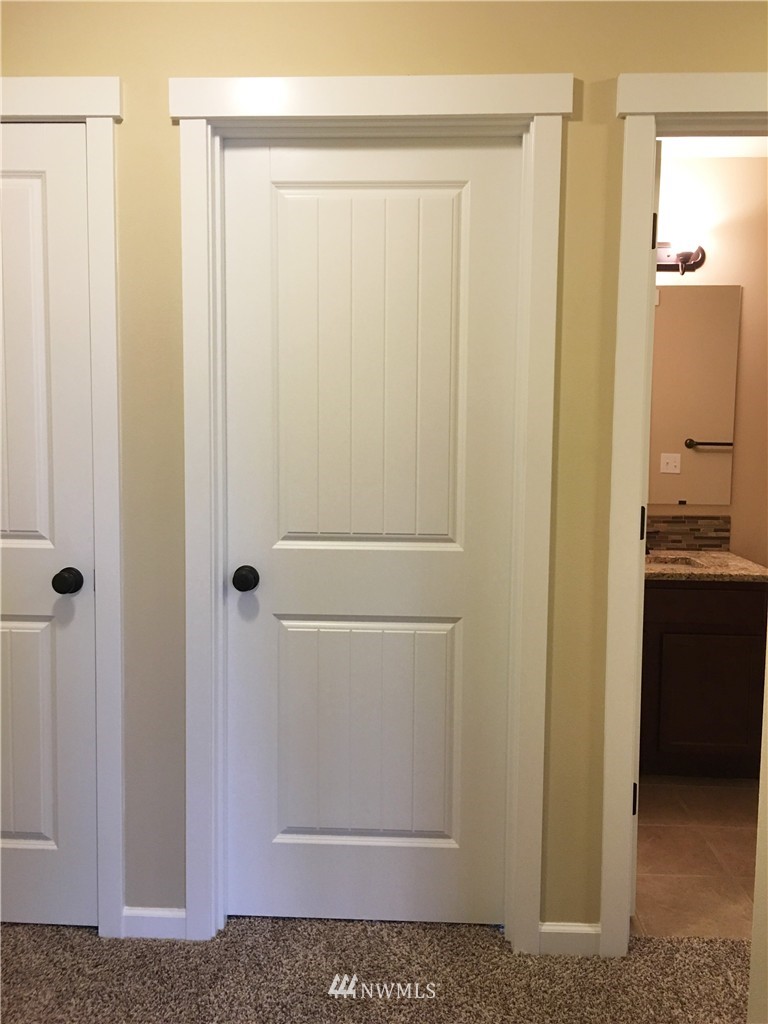 9247 180th Lane Southwest Rochester, WA 98579 - Photo 4 of 19