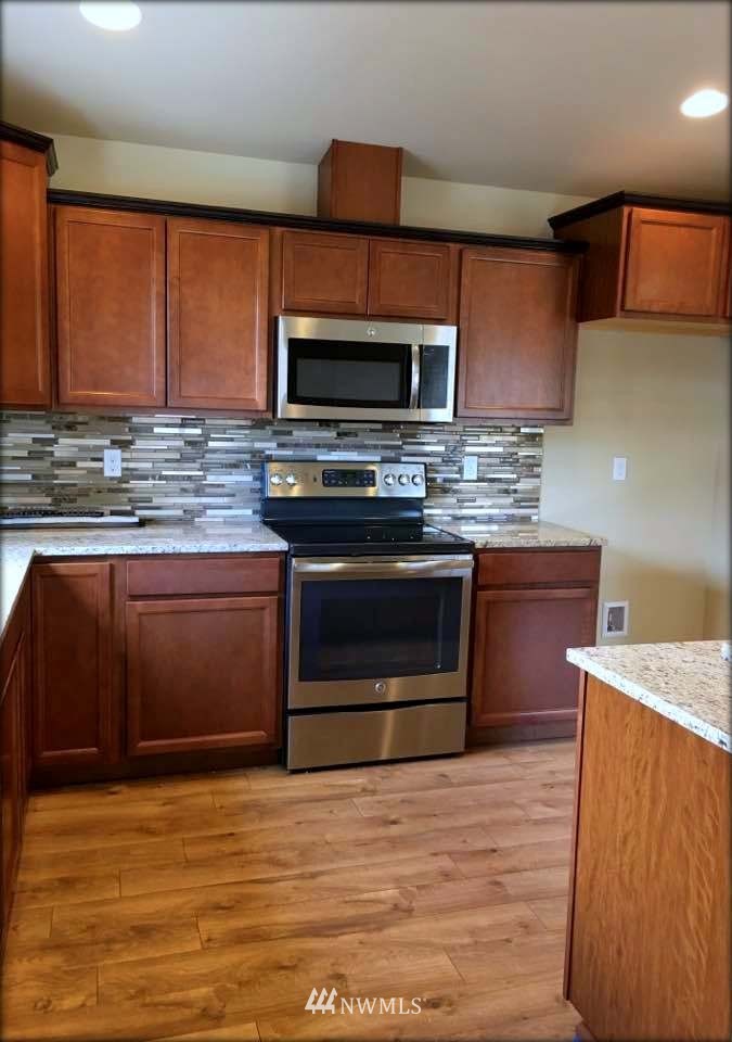 9247 180th Lane Southwest Rochester, WA 98579 - Photo 8 of 19