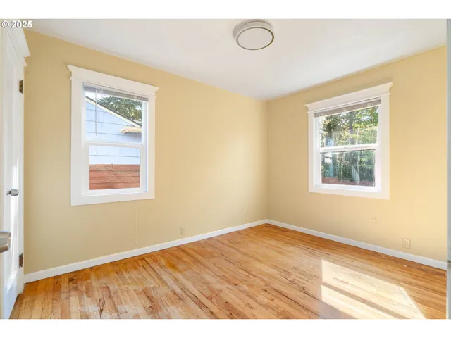 $430,000 | 11330 Northeast Glisan Street, Portland, OR 97220