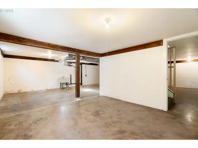 $430,000 | 11330 Northeast Glisan Street, Portland, OR 97220