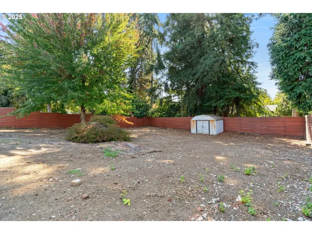 $430,000 | 11330 Northeast Glisan Street, Portland, OR 97220