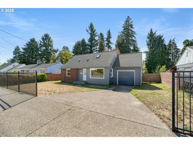 $430,000 | 11330 Northeast Glisan Street, Portland, OR 97220