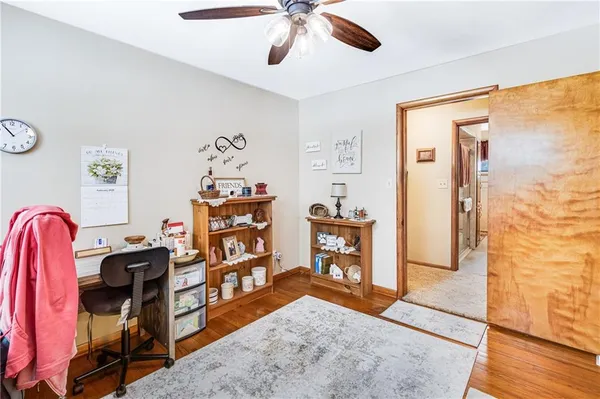 $224,900 | 860 South Keel Ridge Road, Hermitage, PA 16148