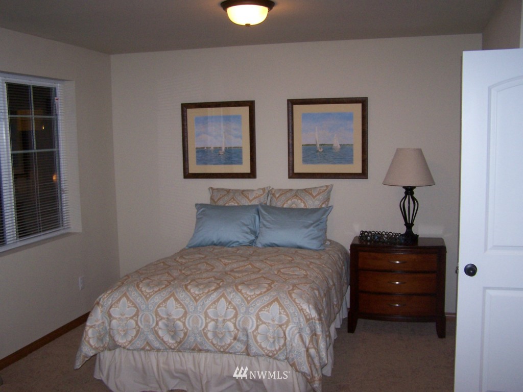 231 161st Place Southeast, Unit 1 Bothell, WA 98012 - Photo 9 of 9 Gallery Image 9