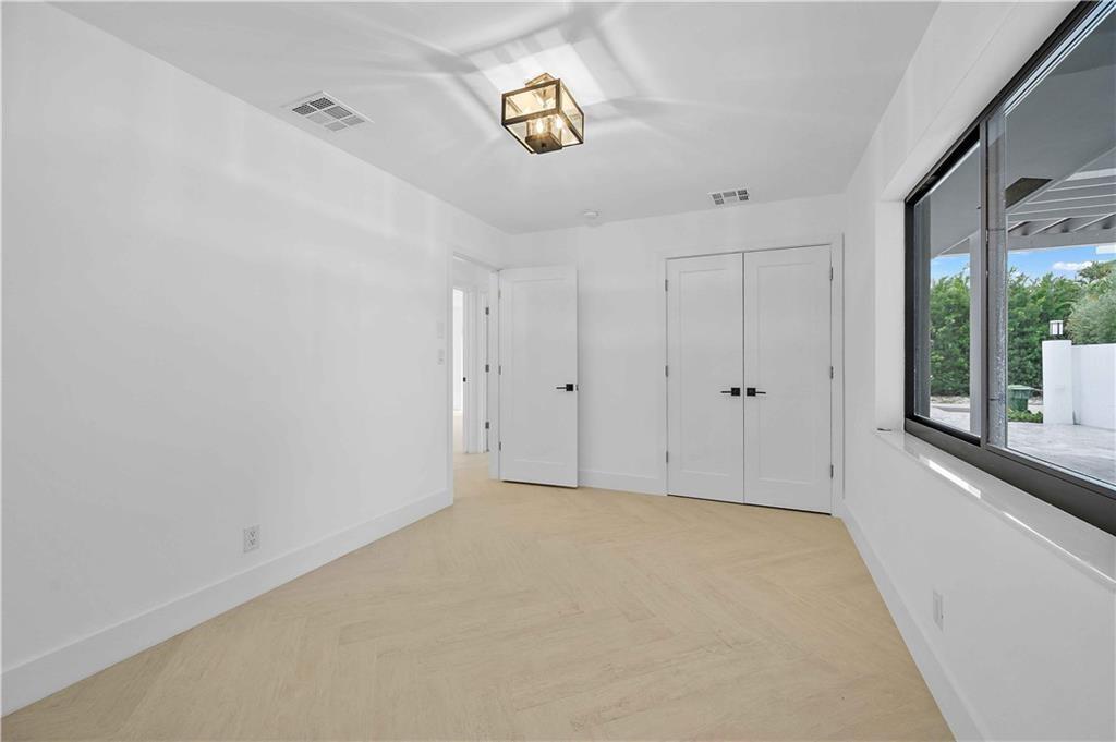 2201 Intracoastal Drive Fort Lauderdale, FL 33305 - Photo 23 of 35 a view of an empty room