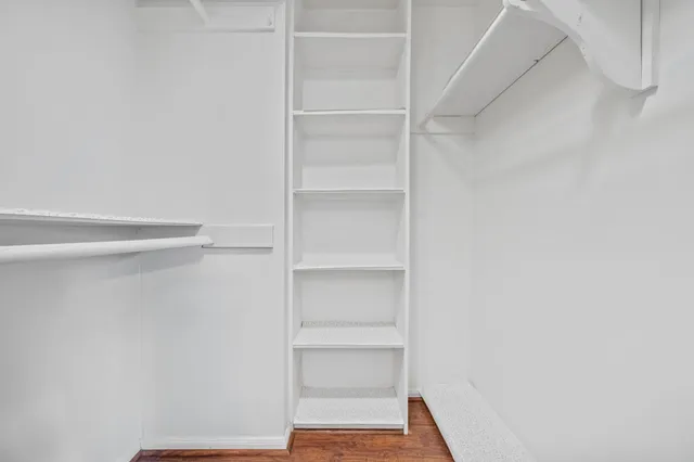 $205,000 | 642 South Ripple Creek Drive, Unit 642, Houston, TX 77057