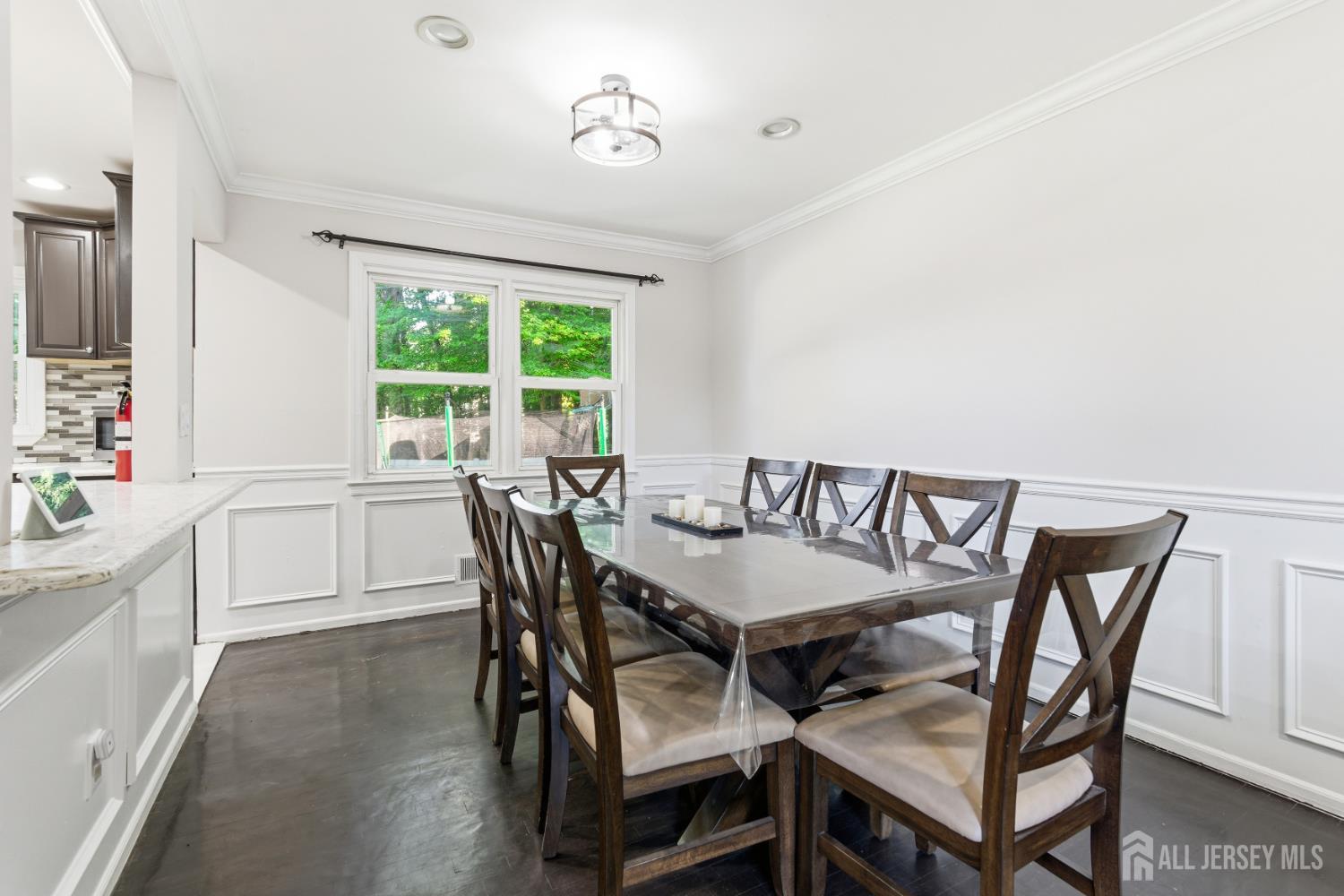 5 McKinley Street Edison, NJ 08820 - Photo 15 of 38 a dining room with furniture and window