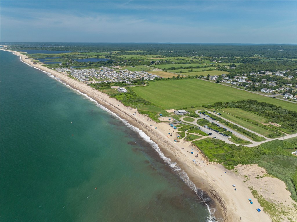 27 Holden Road South Kingstown, RI 02879 - Photo 7 of 28