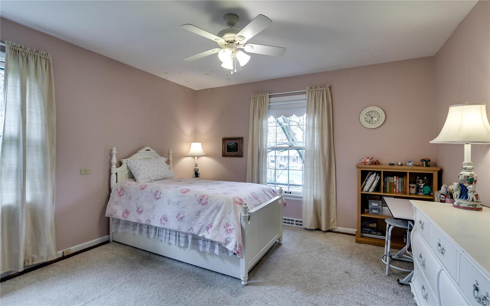 512 High Meadow Road Frontenac, MO 63131 - Photo 23 of 36 Gallery Image 23