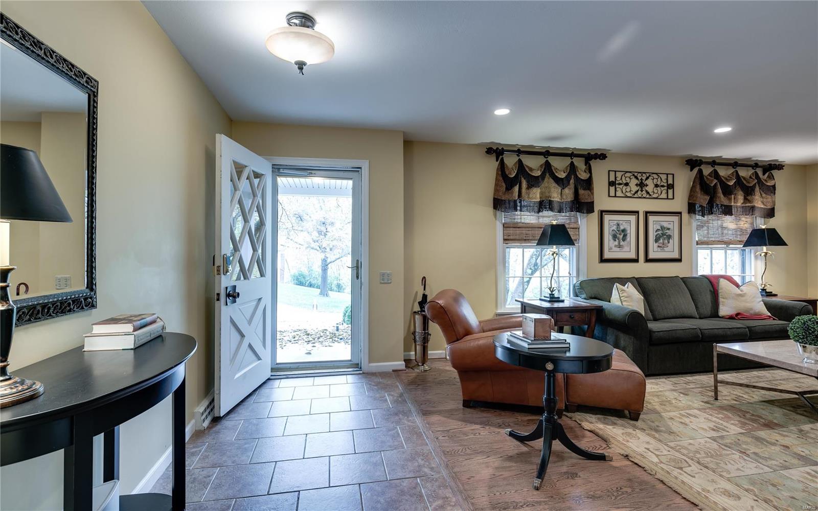 512 High Meadow Road Frontenac, MO 63131 - Photo 8 of 36 Gallery Image 8