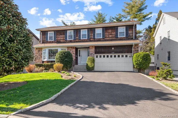 $1,100,000 | 2187 Loines Avenue, Merrick, NY 11566