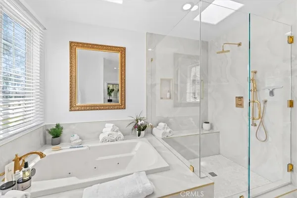 $14,000 | 1020 Harbor Crossing Lane, Marina del Rey, CA 90292