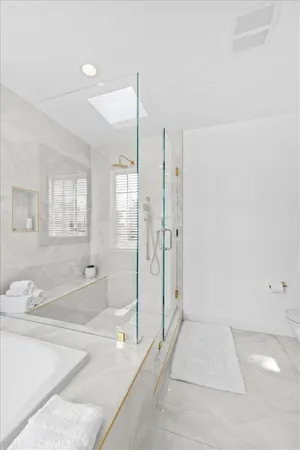 $14,000 | 1020 Harbor Crossing Lane, Marina del Rey, CA 90292