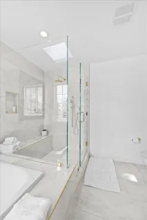 $13,000 | 1020 Harbor Crossing Lane, Marina del Rey, CA 90292