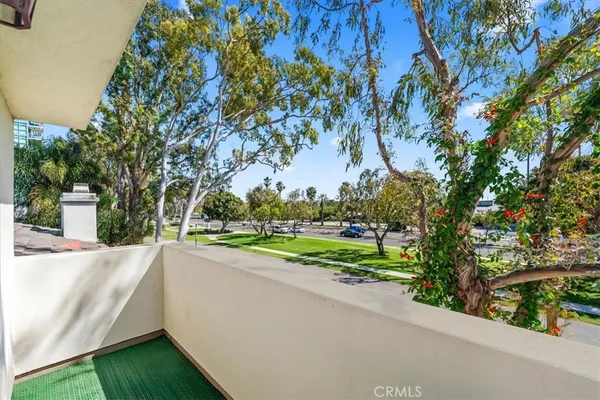 $14,000 | 1020 Harbor Crossing Lane, Marina del Rey, CA 90292