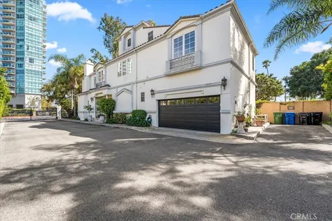 $14,000 | 1020 Harbor Crossing Lane, Marina del Rey, CA 90292