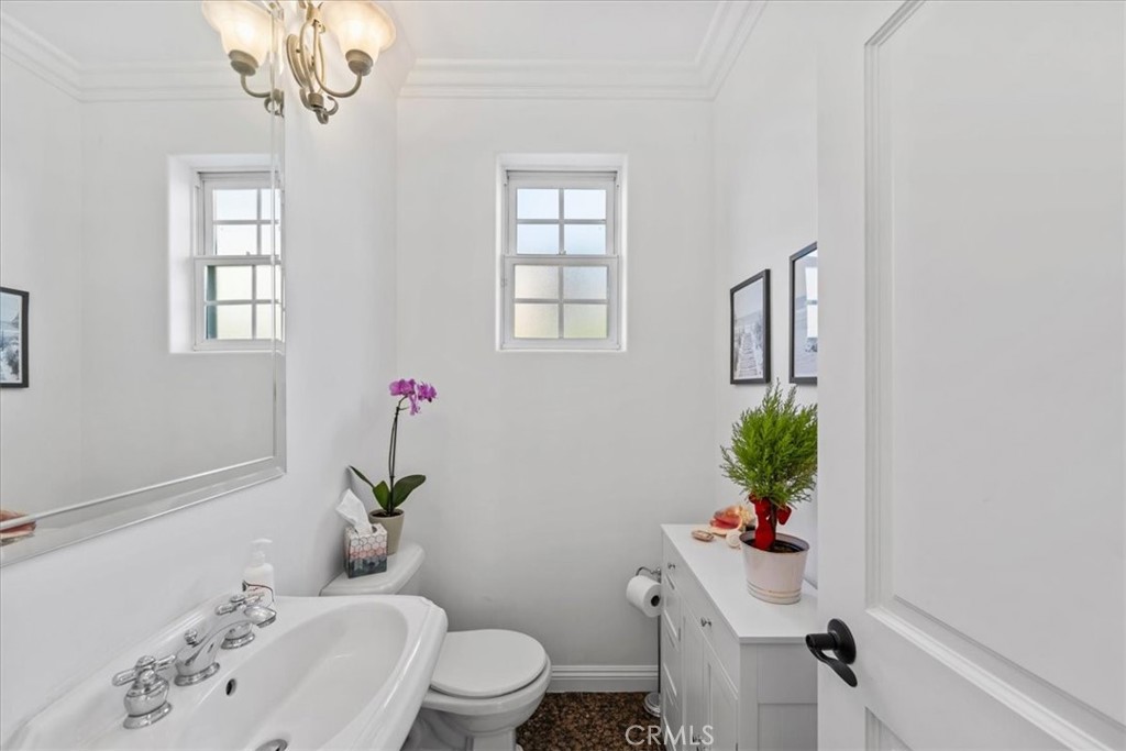 1020 Harbor Crossing Lane Marina del Rey, CA 90292 - Photo 7 of 54