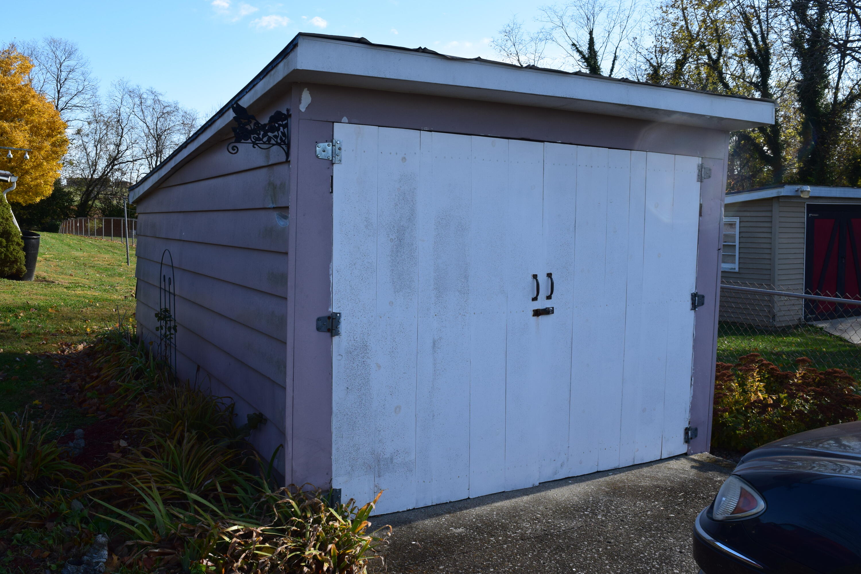403 Perryville Road Springfield, KY 40069 - Photo 13 of 39 DSC_0280