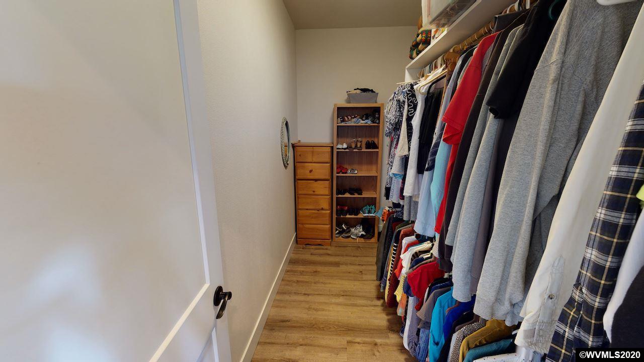 810 Southeast Fir Villa Road Dallas, OR 97338 - Photo 23 of 39