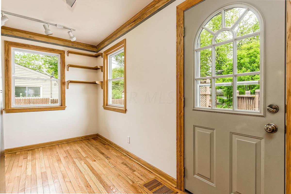 2242 Nottingham Road Columbus, OH 43221 - Photo 12 of 35 Gallery Image 12