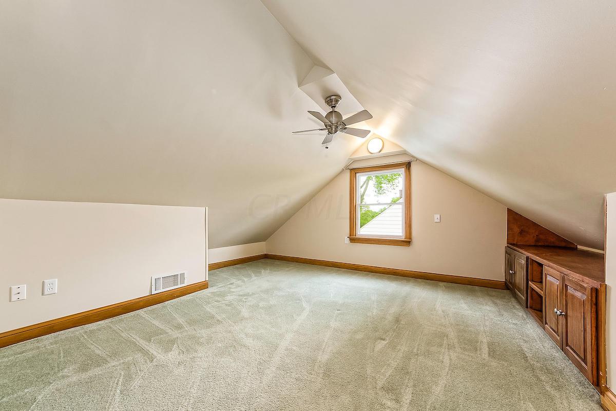2242 Nottingham Road Columbus, OH 43221 - Photo 21 of 35 Gallery Image 21