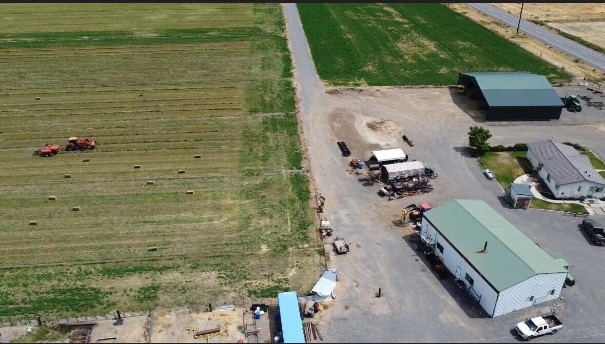 471-700 Reece Road Susanville, CA 96130 - Photo 23 of 26 23_Reece Ranch_field vr