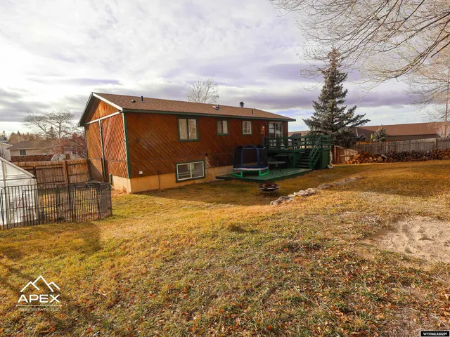 $325,000 | 102 Mohawk Court, Evanston, WY 82930