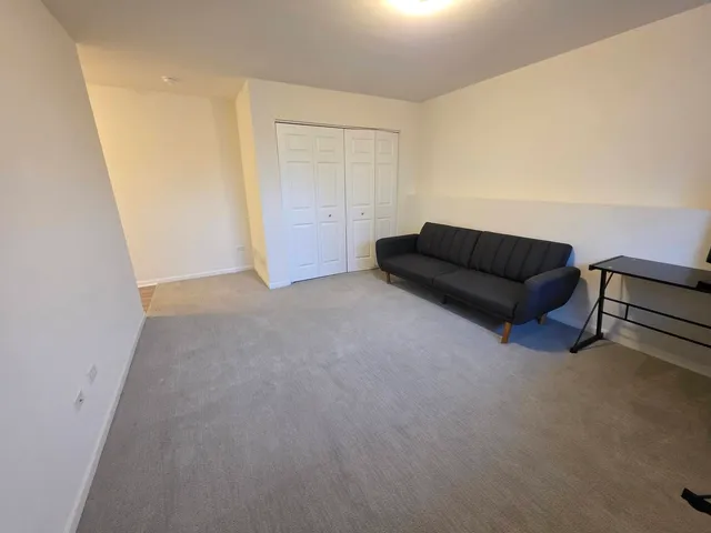 $3,250 | 4449 Monroe Court, Naperville, IL 60564