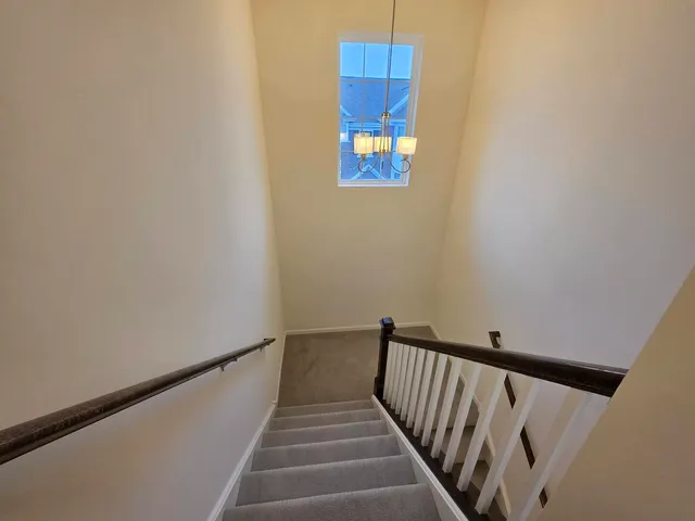 $3,250 | 4449 Monroe Court, Naperville, IL 60564