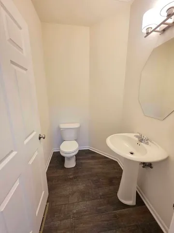 $3,250 | 4449 Monroe Court, Naperville, IL 60564