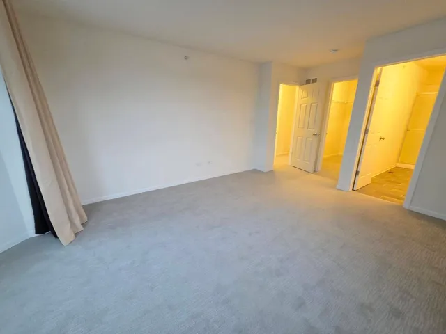 $3,250 | 4449 Monroe Court, Naperville, IL 60564