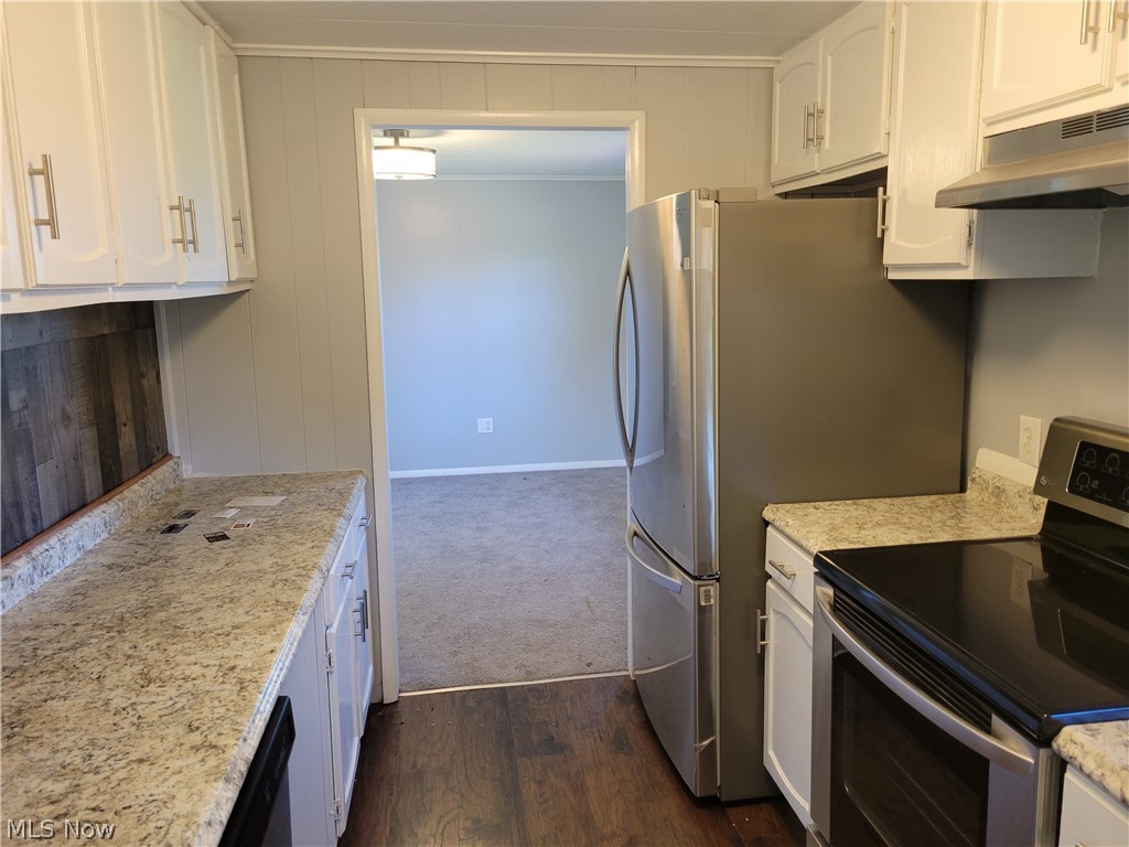 4429 Ridge Road Cortland, OH 44410 - Photo 9 of 17 Gallery Image 9