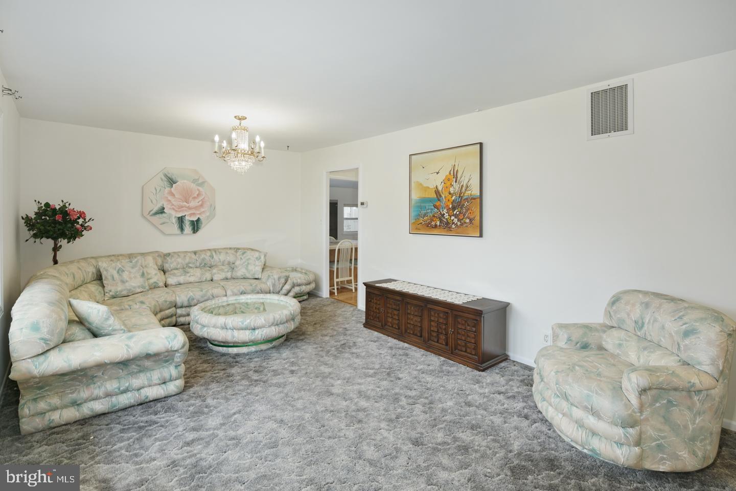 352 Andover Road Fairless Hills, PA 19030 - Photo 2 of 17 Gallery Image 2