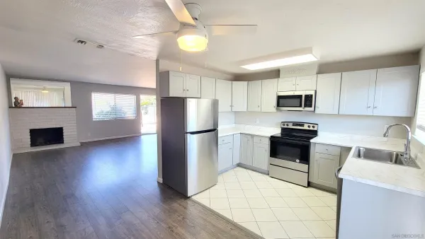 $459,000 | 806 East 4th Avenue, Unit 6, Escondido, CA 92025