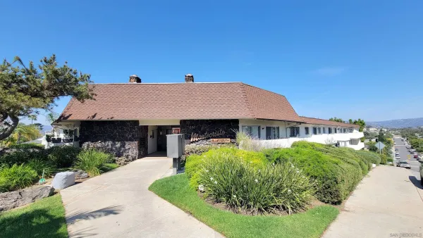 $459,000 | 806 East 4th Avenue, Unit 6, Escondido, CA 92025