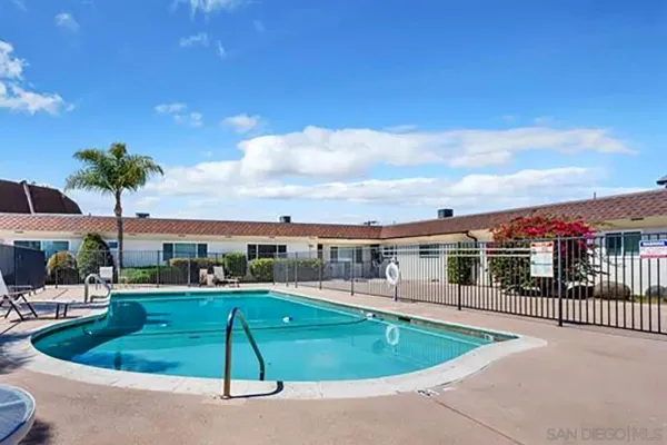 $459,000 | 806 East 4th Avenue, Unit 6, Escondido, CA 92025