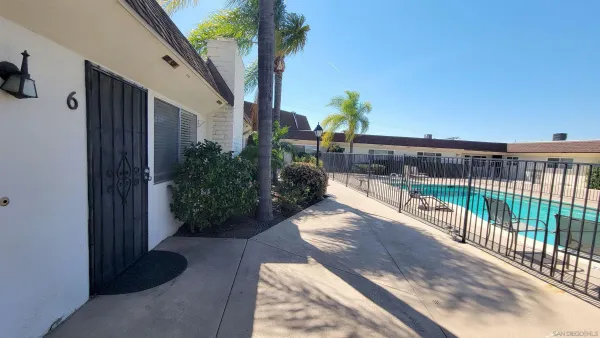 $459,000 | 806 East 4th Avenue, Unit 6, Escondido, CA 92025