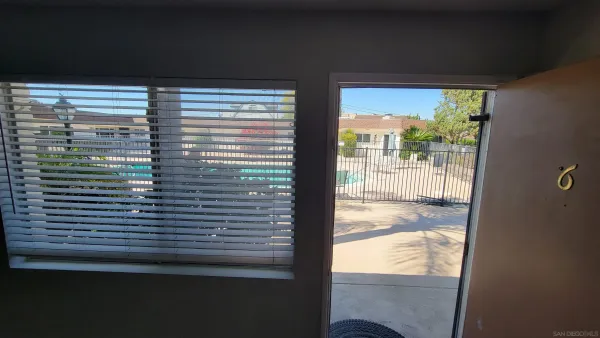 $459,000 | 806 East 4th Avenue, Unit 6, Escondido, CA 92025