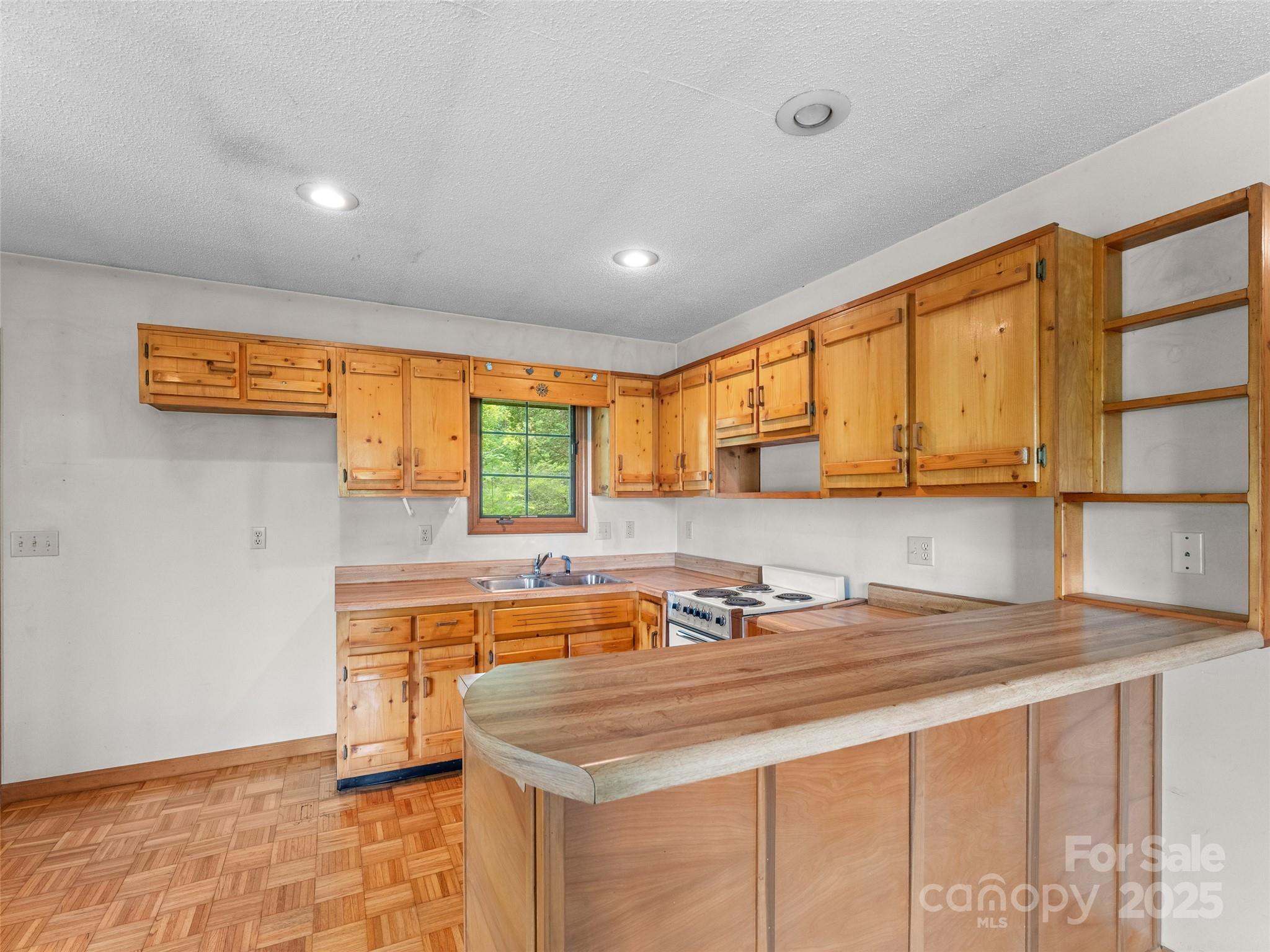 48 Israel Road Brevard, NC 28712 - Photo 8 of 19 Gallery Image 8