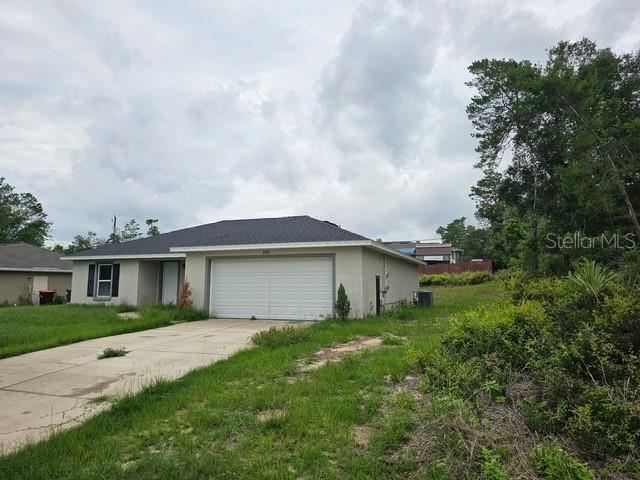 2292 Southwest 168th Loop Ocala, FL 34473 - Photo 3 of 20