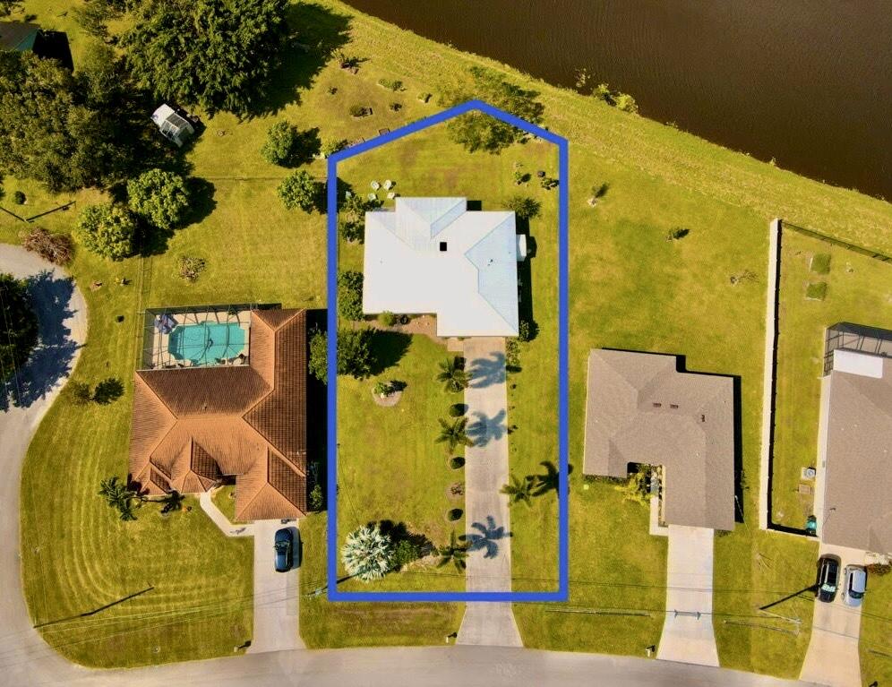 Aerial shows huge driveway