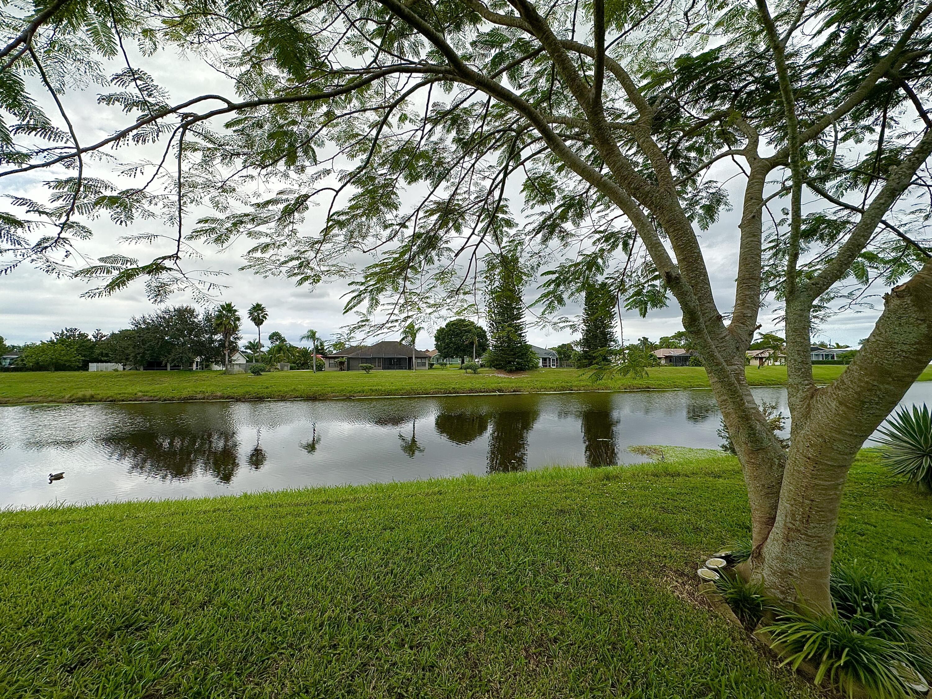 200 Southwest Ridgecrest Drive Port St. Lucie, FL 34953 - Photo 4 of 56 IMG_4138